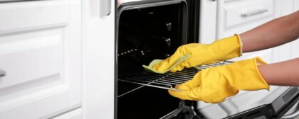 cleaning an oven