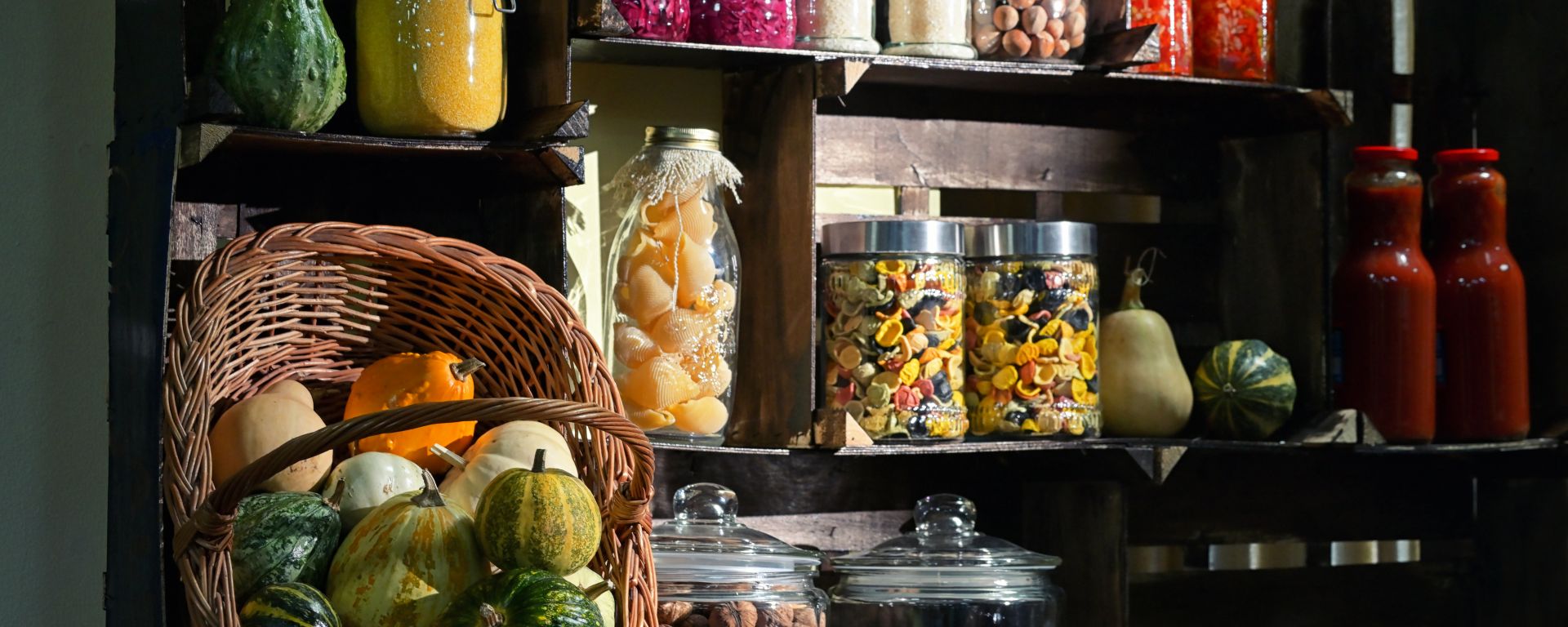 8 smart ways to organise your pantry