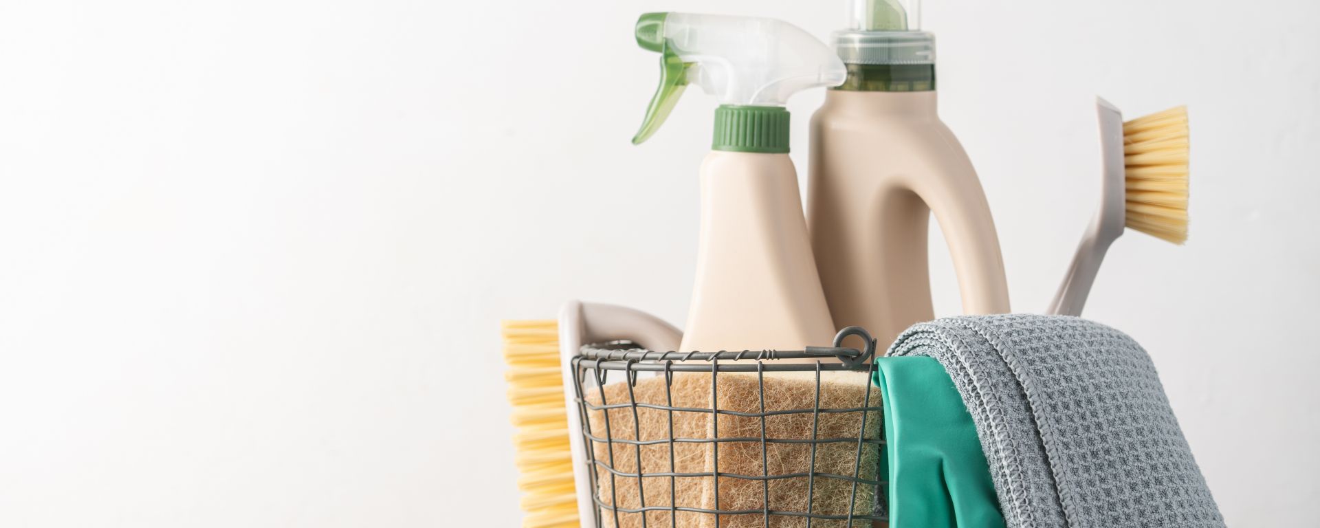 Green Cleaning_ Eco-friendly Tips for a Sustainable Clean Home